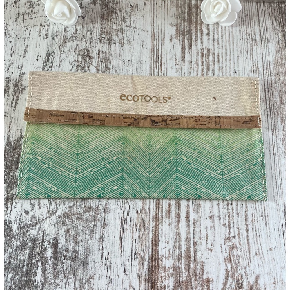 ✨ 5/$10 ✨ Ecotools cosmetic bag